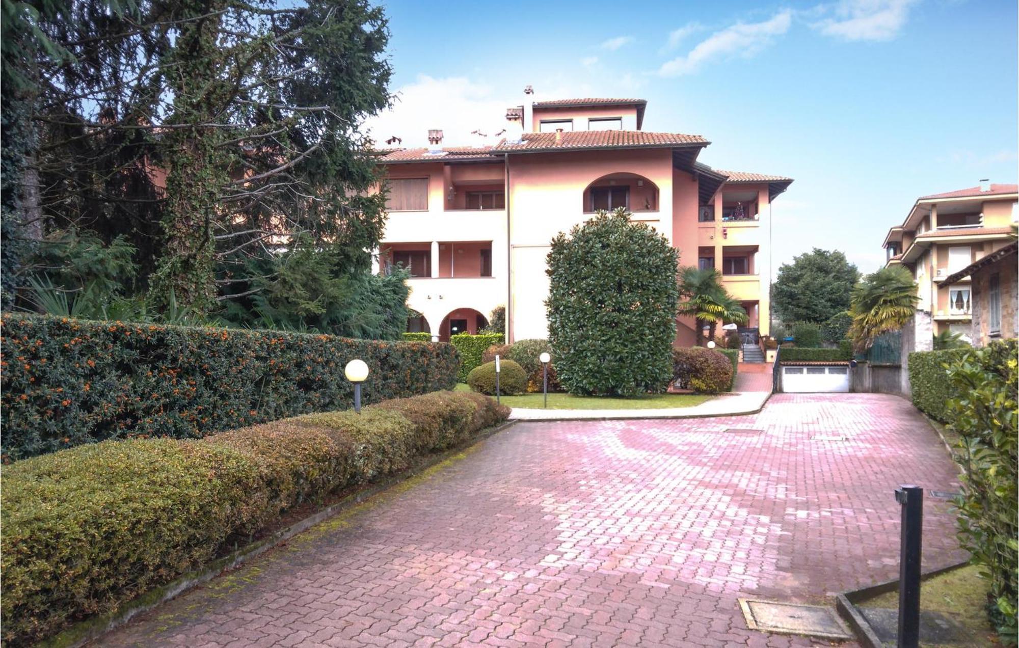2 Bedroom Amazing In * Stresa